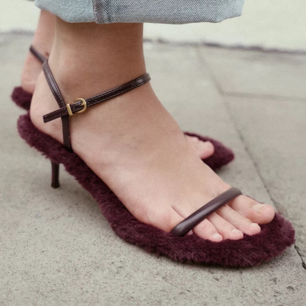 NEW! Zara Faux Fur Sole Heeled Sandals Size 6 1/2 or 37 - Picture 2 of 10
